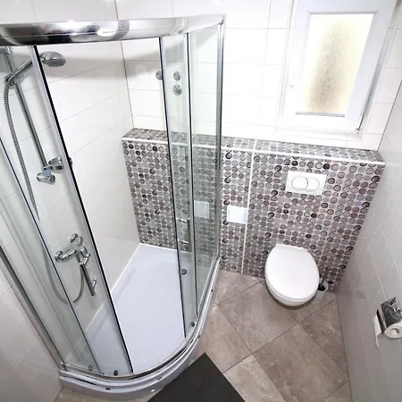 Apartment Family Friendly Apartments With A Swimming Pool Tisno, Murter - 5073 *